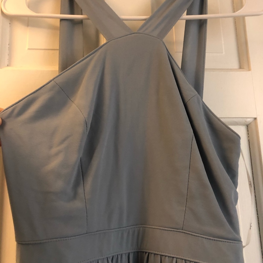 LULU’S air of romance in dusty blue - Picture 5 of 7